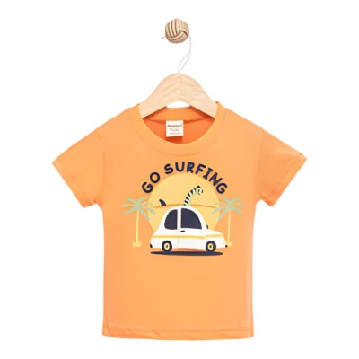 GO SURFING BASKILI KAPI APLİKELİ TİŞÖRT