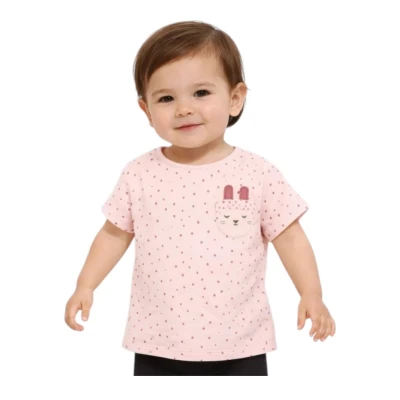 KULAK APLİKELİ TAVŞAN BASKILI CEPLİ TİŞÖRT